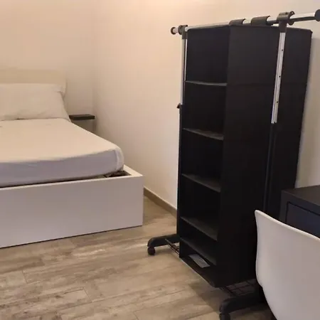 Domus 127 * بومبيي